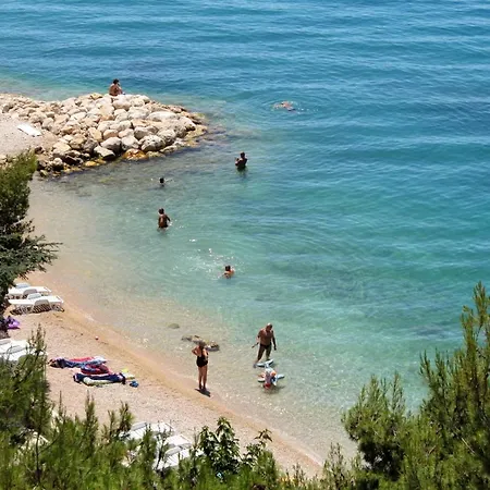 Apartments By The Sea Podgora, Makarska - 6082 Apartman Podgora (Split-Dalmatia)