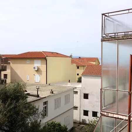 Apartments By The Sea Podgora, Makarska - 6082 Apartman Podgora (Split-Dalmatia)